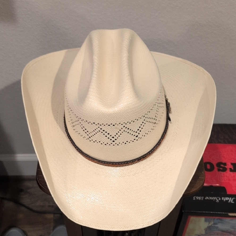 Larry Mahan Cream Cowboy Hat